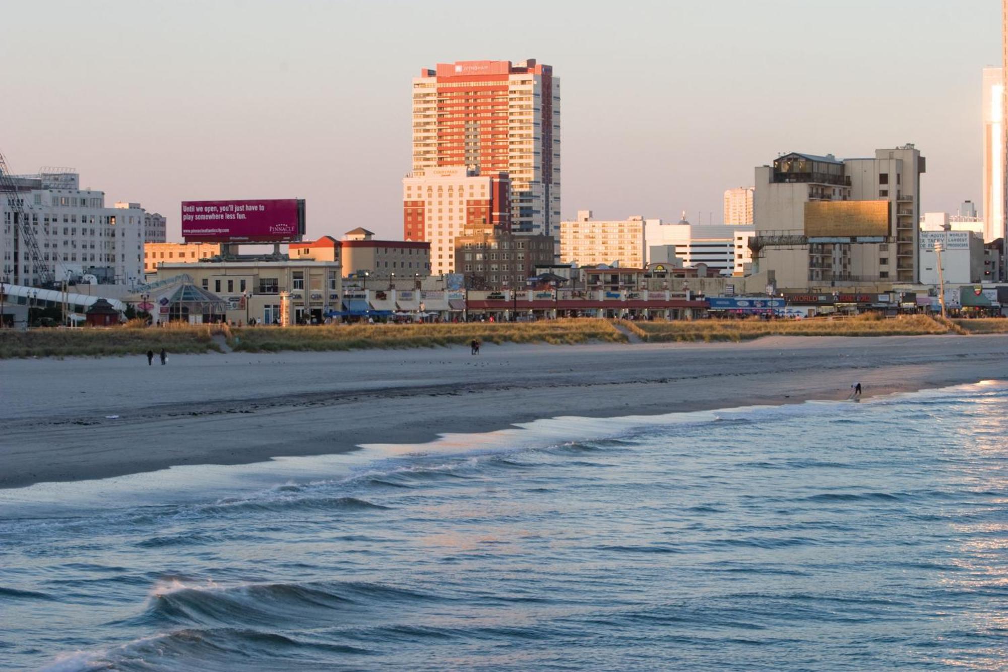 Club Wyndham Skyline Tower Atlantic City Exterior foto
