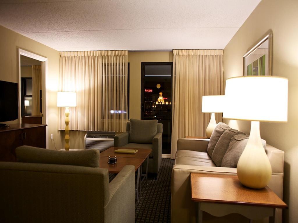 Club Wyndham Skyline Tower Atlantic City Exterior foto